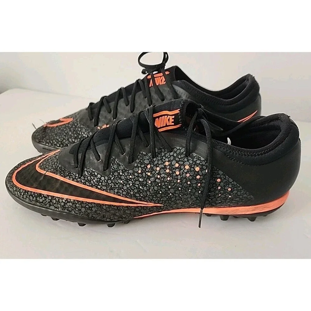 Nike MercurialX Finale IC 725243-008 Football Boots , Size 10.5 *READ *
